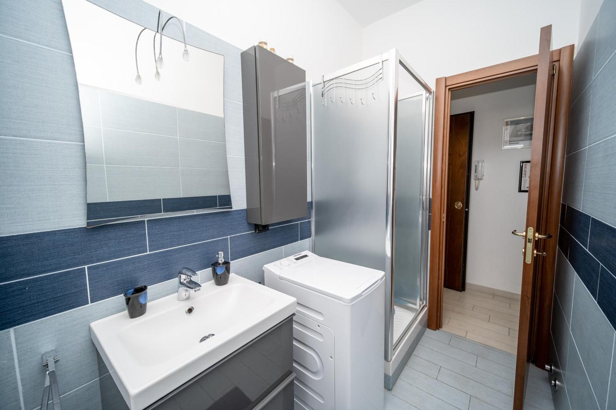 Fiumicino Business&Vacation Apt Wifi Bagian luar foto